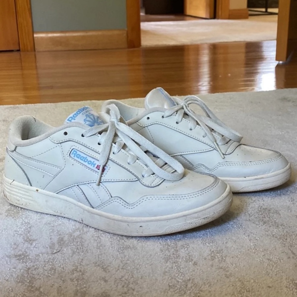 Reebok Sneakers